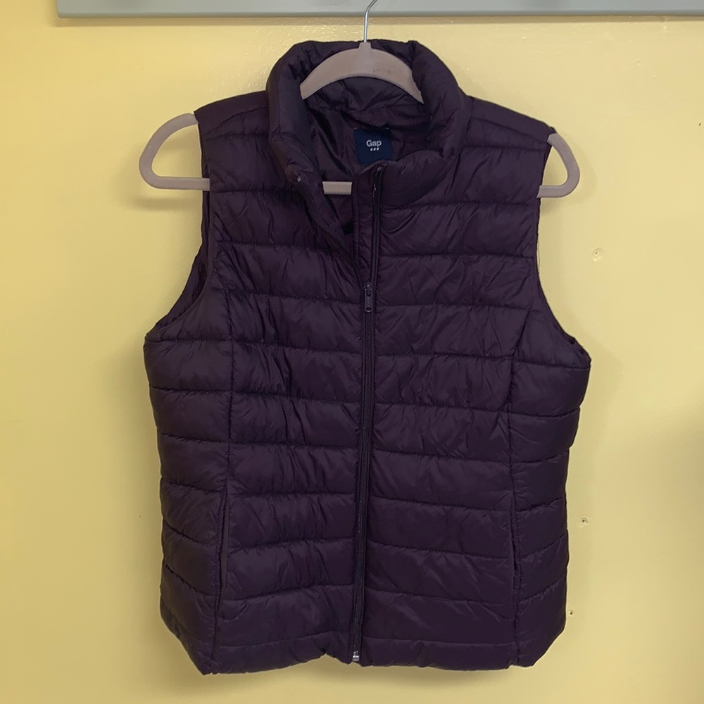 Vest. Size M.